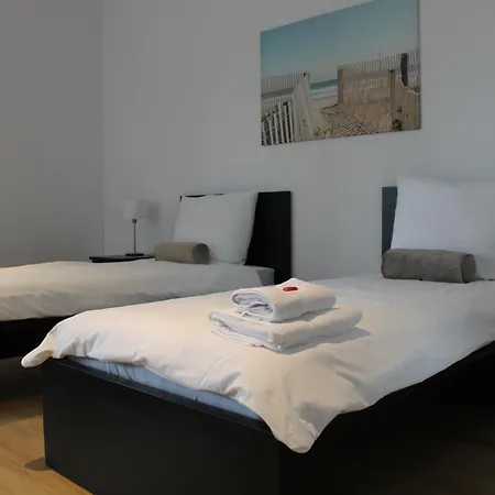 Grosszuegiges Im Zentrum Mit 2 Betten * Paderborn