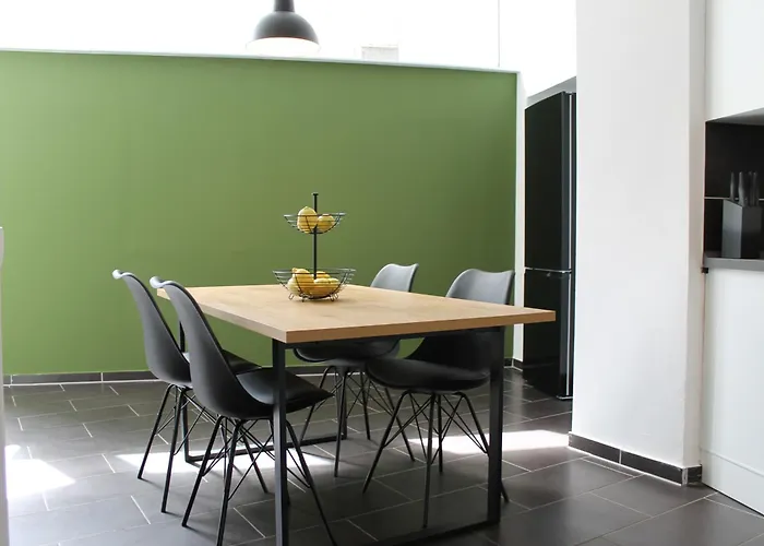 Homestay Grosszuegiges Im Zentrum Mit 2 Betten