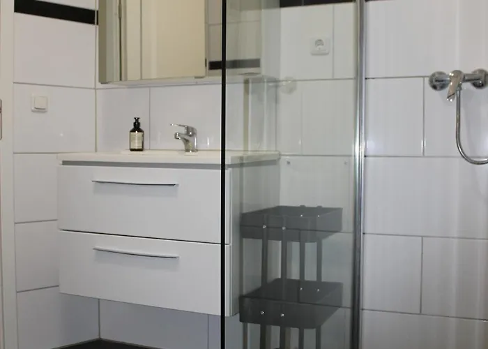 Homestay Grosszuegiges Im Zentrum Mit 2 Betten Paderborn