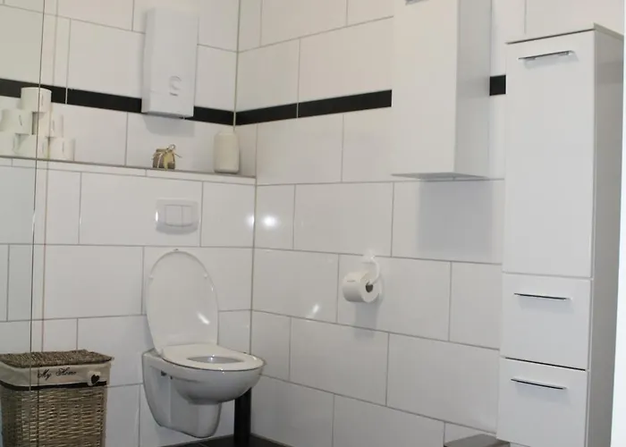 Grosszuegiges Im Zentrum Mit 2 Betten